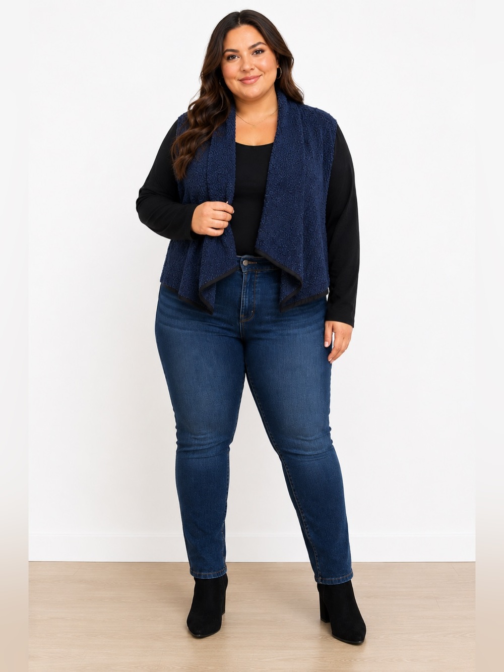 Roz & Ali Navy and Black Open Front PlusSize  Cardigan